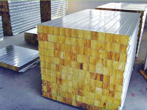 常見的鋼結(jié)構(gòu)廠房保溫材料，每一個(gè)都很好